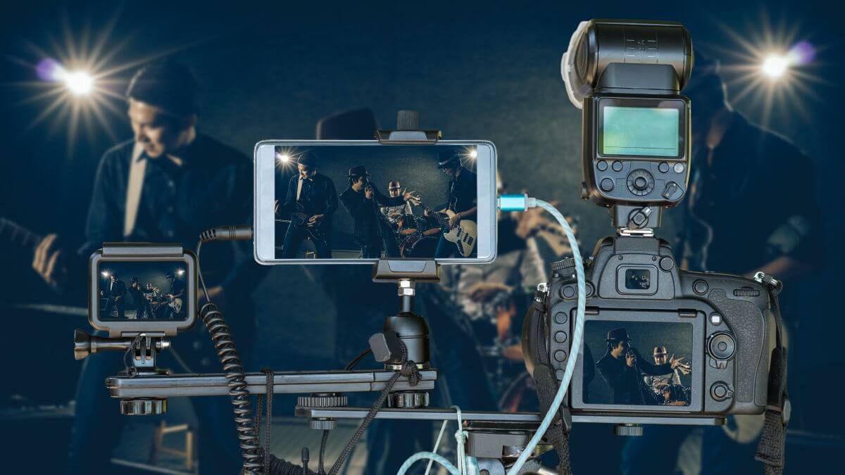 Transmisión en vivo multicámara con cualquier smartphone o cámara TVU