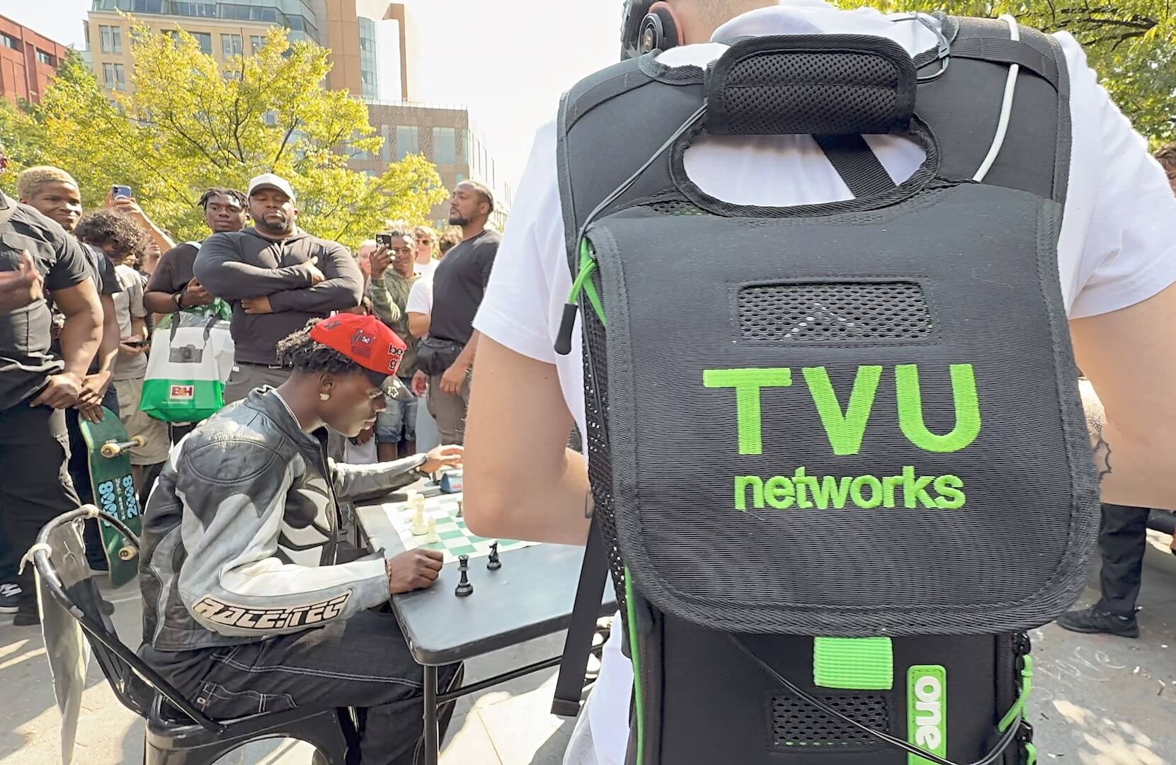 IShowSpeed IRL Streaming TVU Equipement